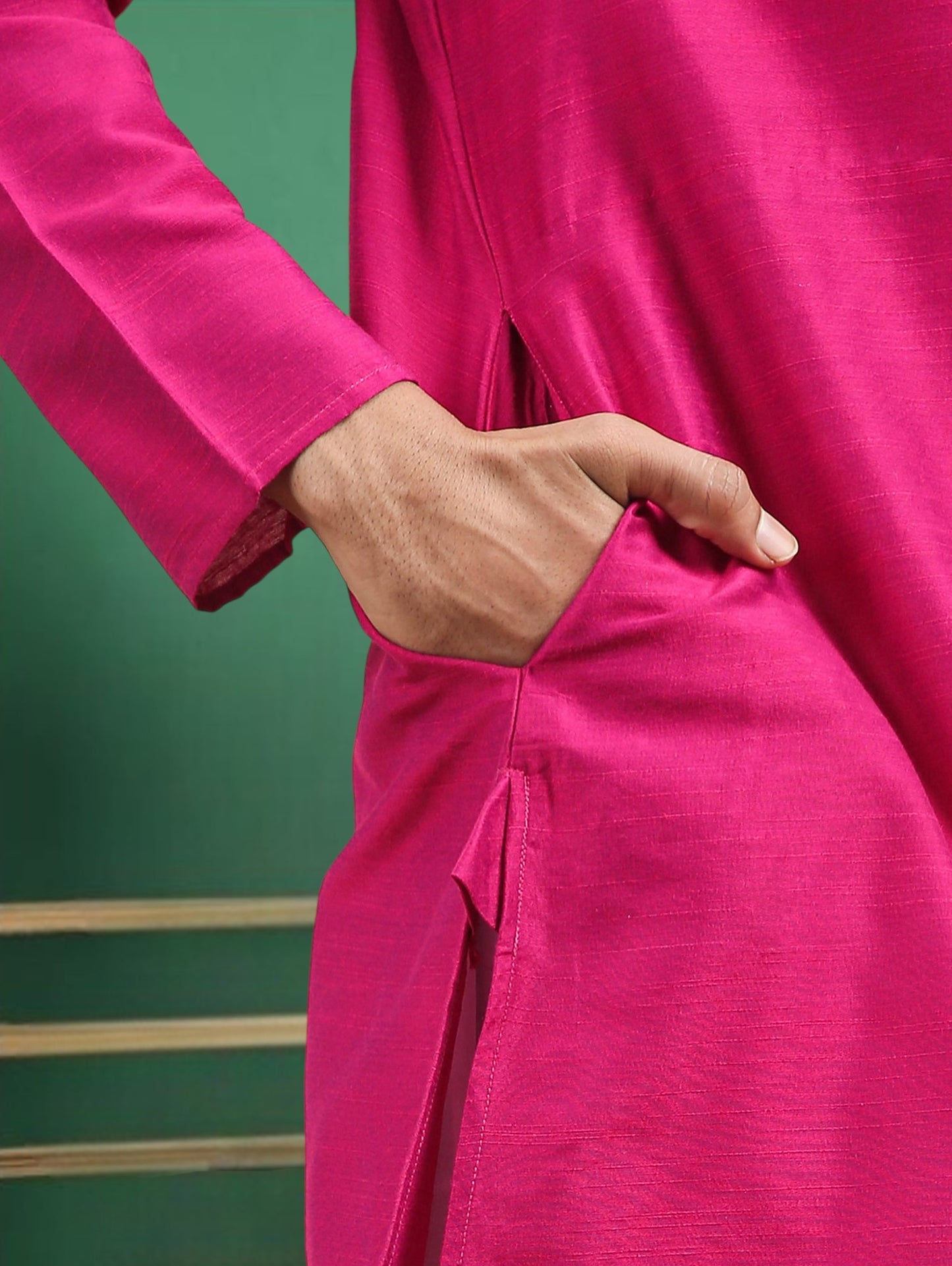 Tattva Fuchsia Toned Embroidered Cotton Short Kurta