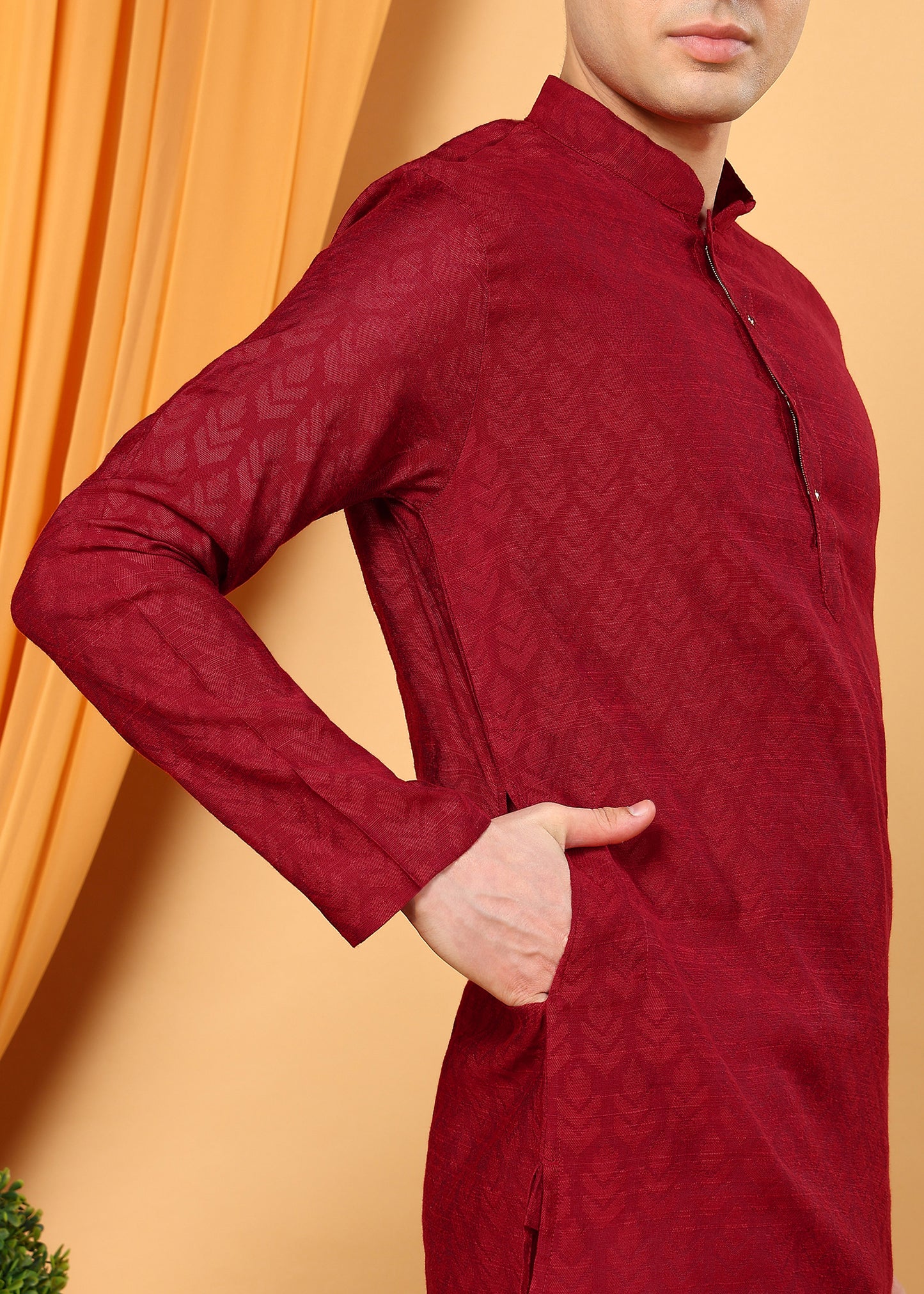 Tattva Men Maroon Colored Floral Embroidered Short Kurta
