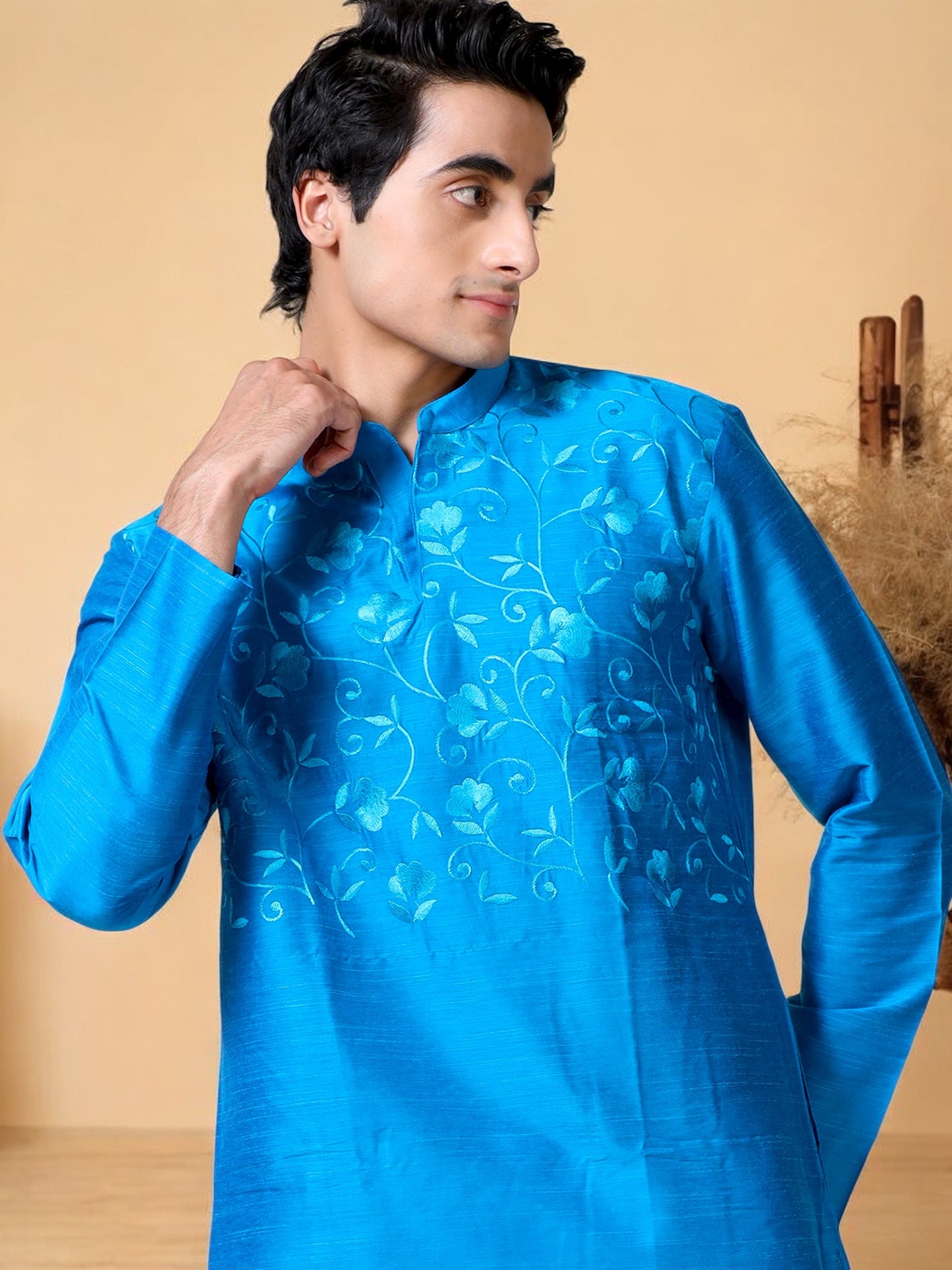 Tattva Men Embroidered Cotton Blend Asymmetric Kurta