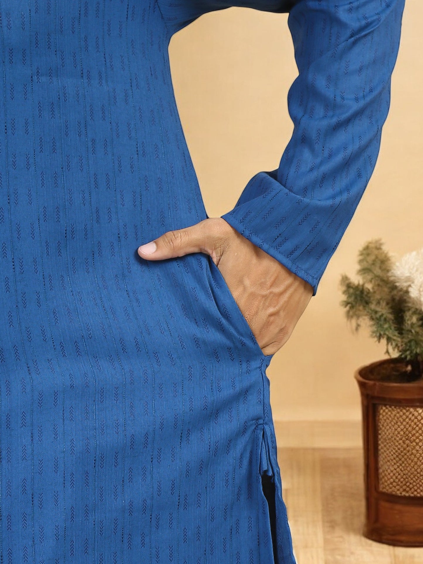 Tattva Men Cotton Blend Kurta Pyjama Set