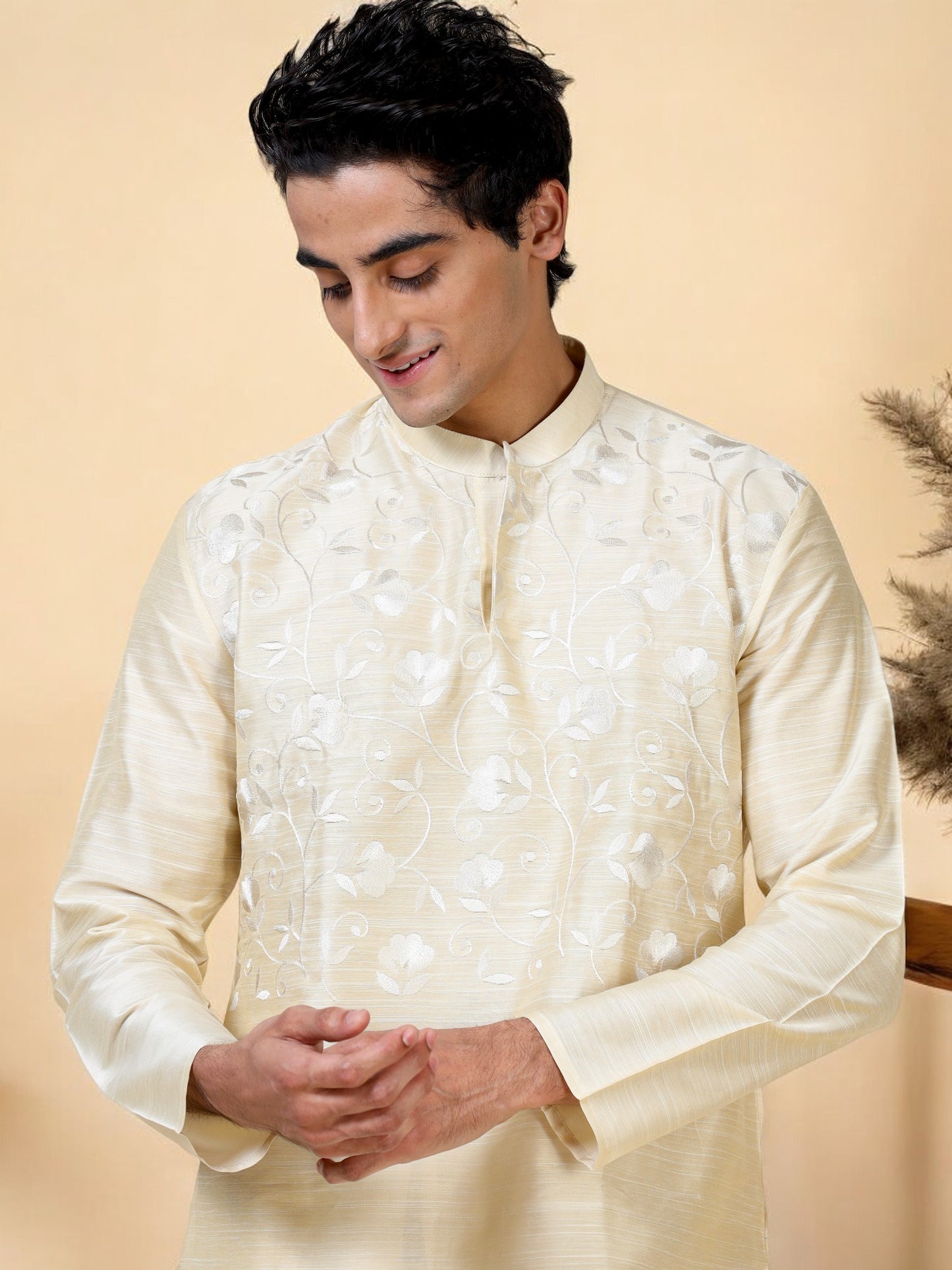 Tattva Men Embroidered Cotton Blend Asymmetric Kurta