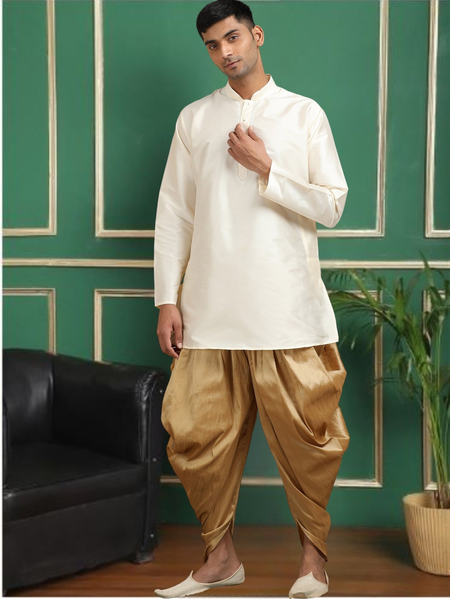Tattva Cream Toned Short Kurta
