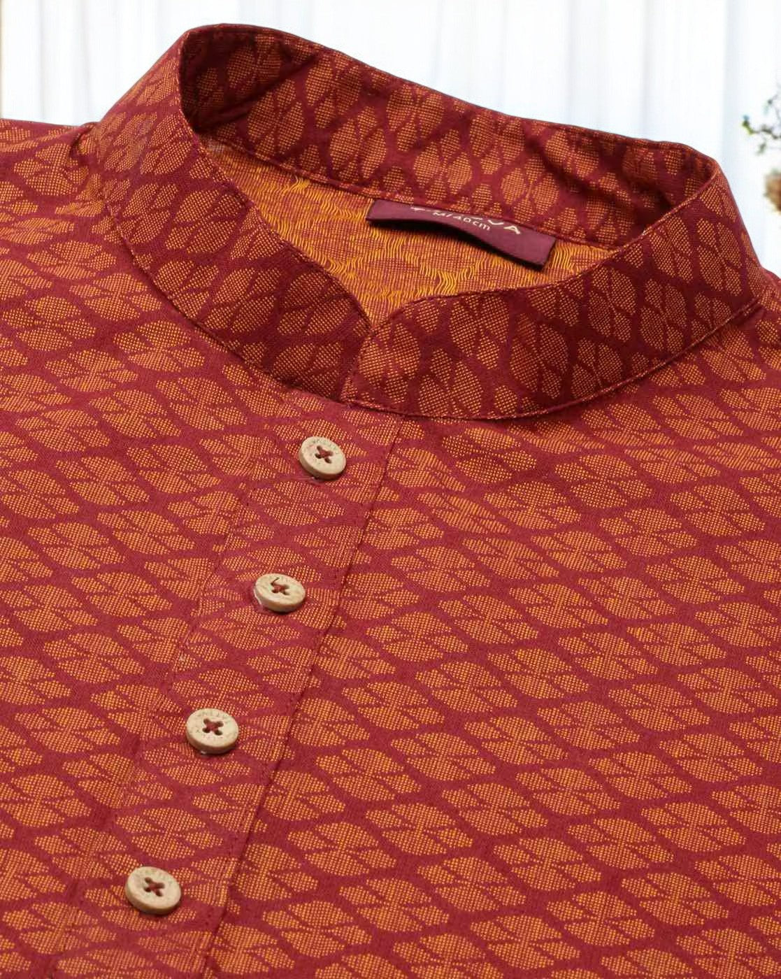 Tattva Men Maroon Geometric Print Cotton Blend Straight Kurta