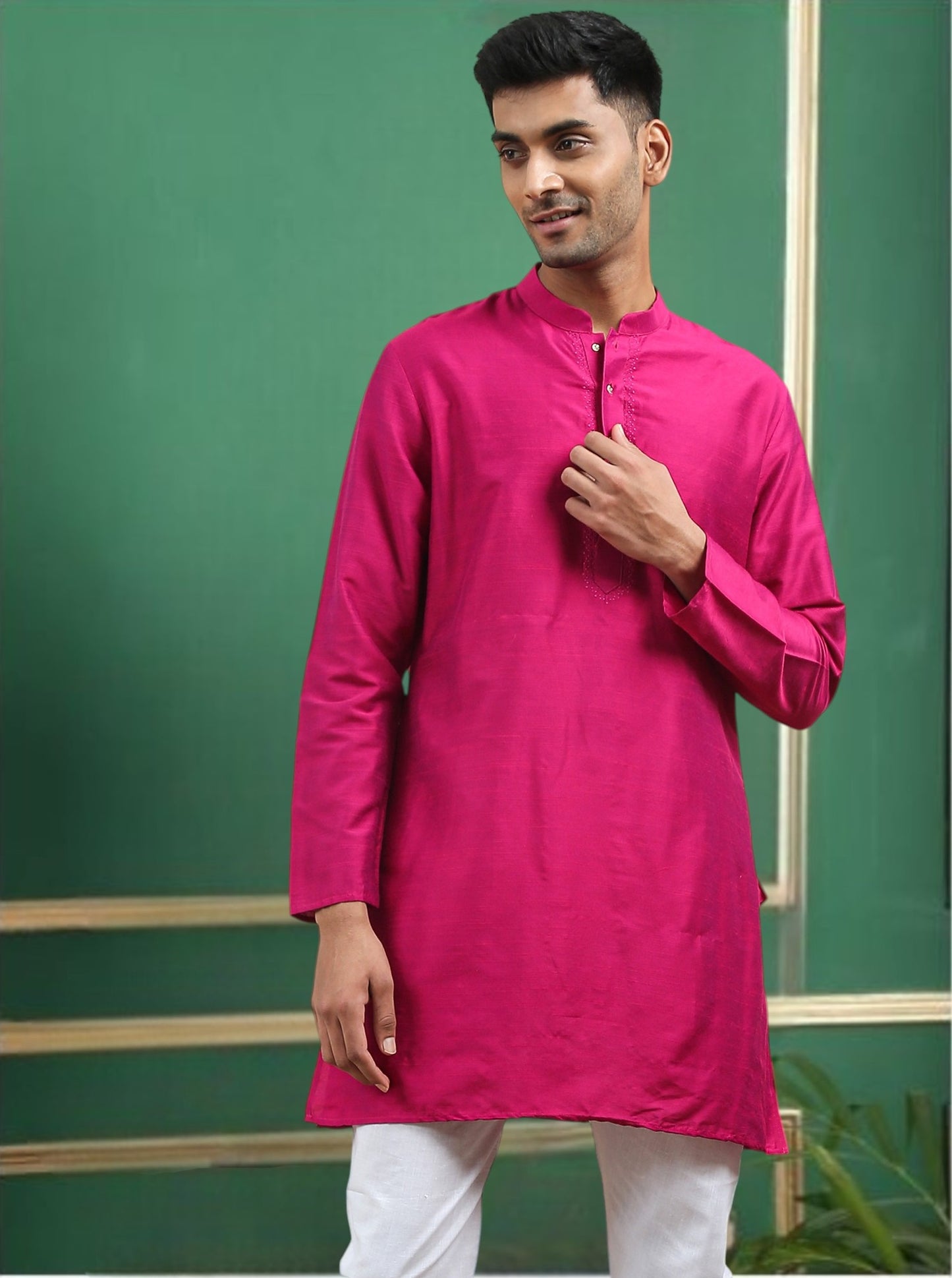 Tattva Fuchsia Toned Embroidered Cotton Short Kurta