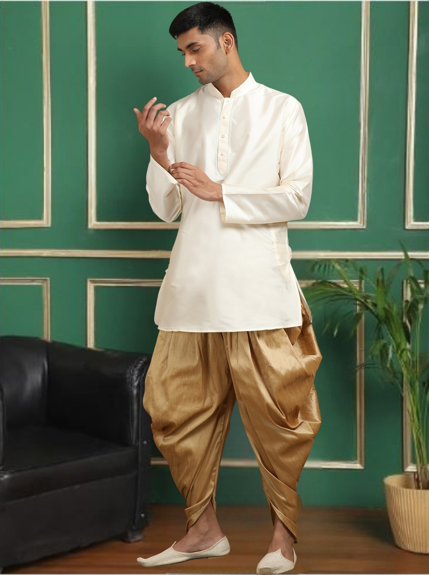 Tattva Cream Toned Short Kurta