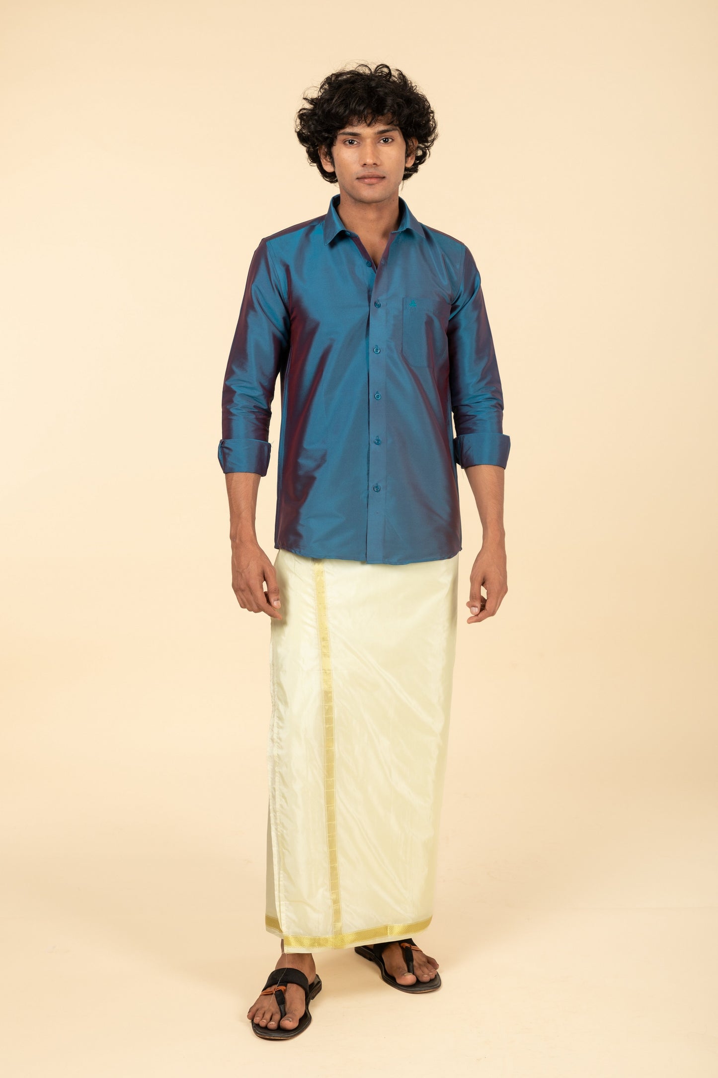 Tattva Mens Blue Colour Solid Shirt