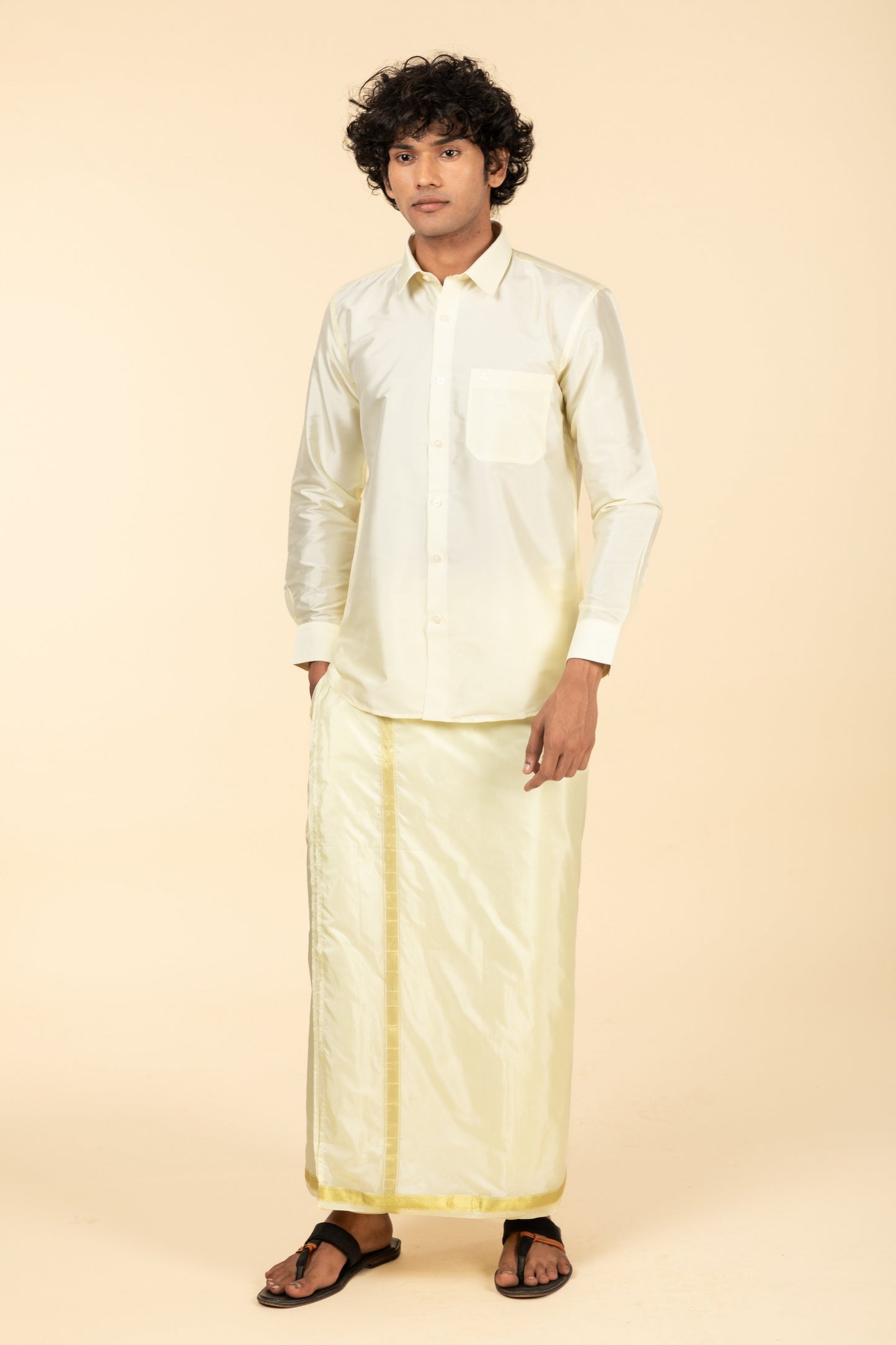 Tattva Mens White Solid Shirt