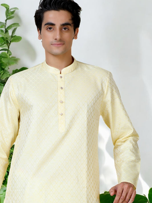 Tattva Men Solid Cotton Blend Straight Kurta