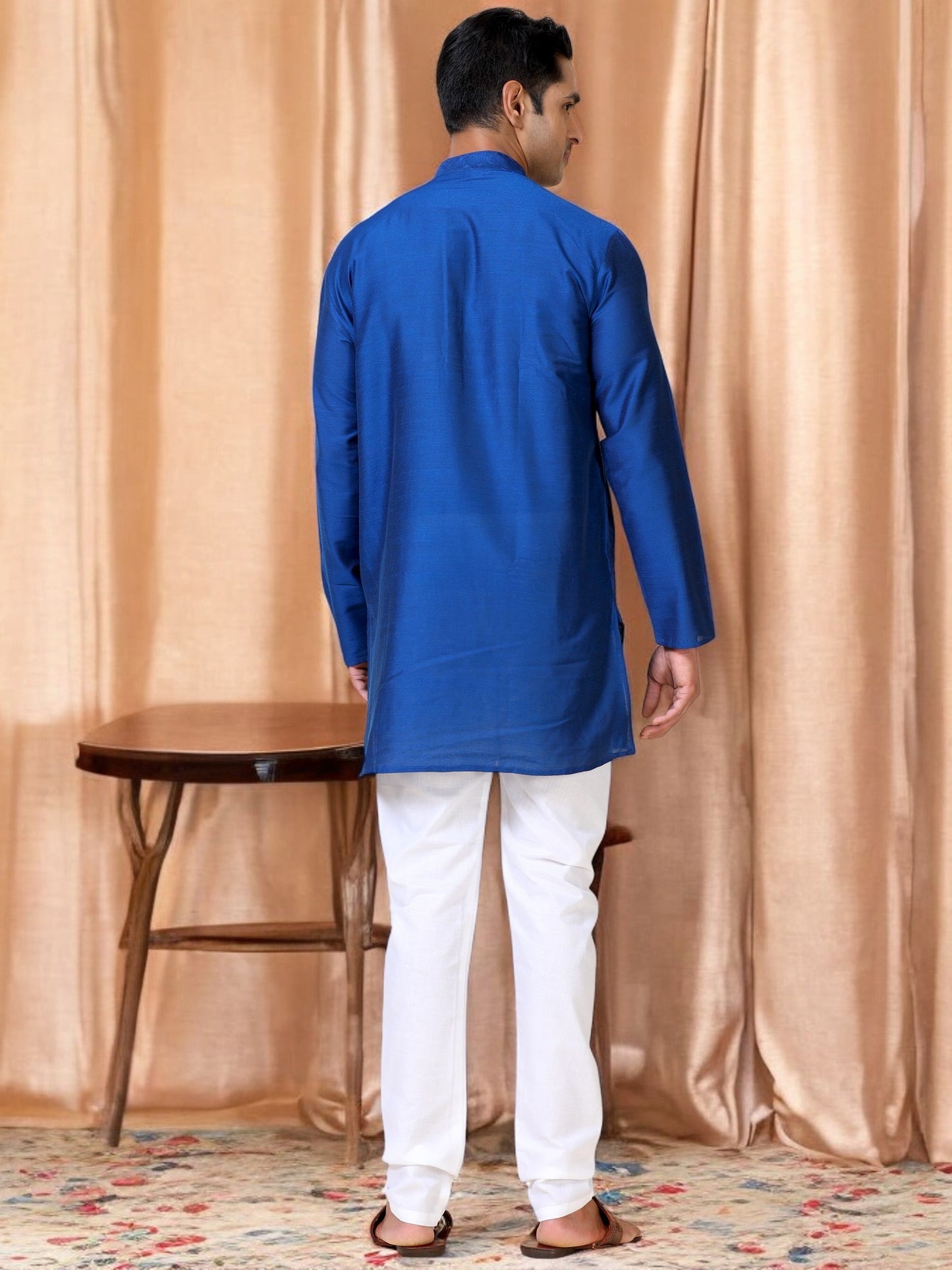 Tattva Men Embroidered Cotton Blend Straight Kurta