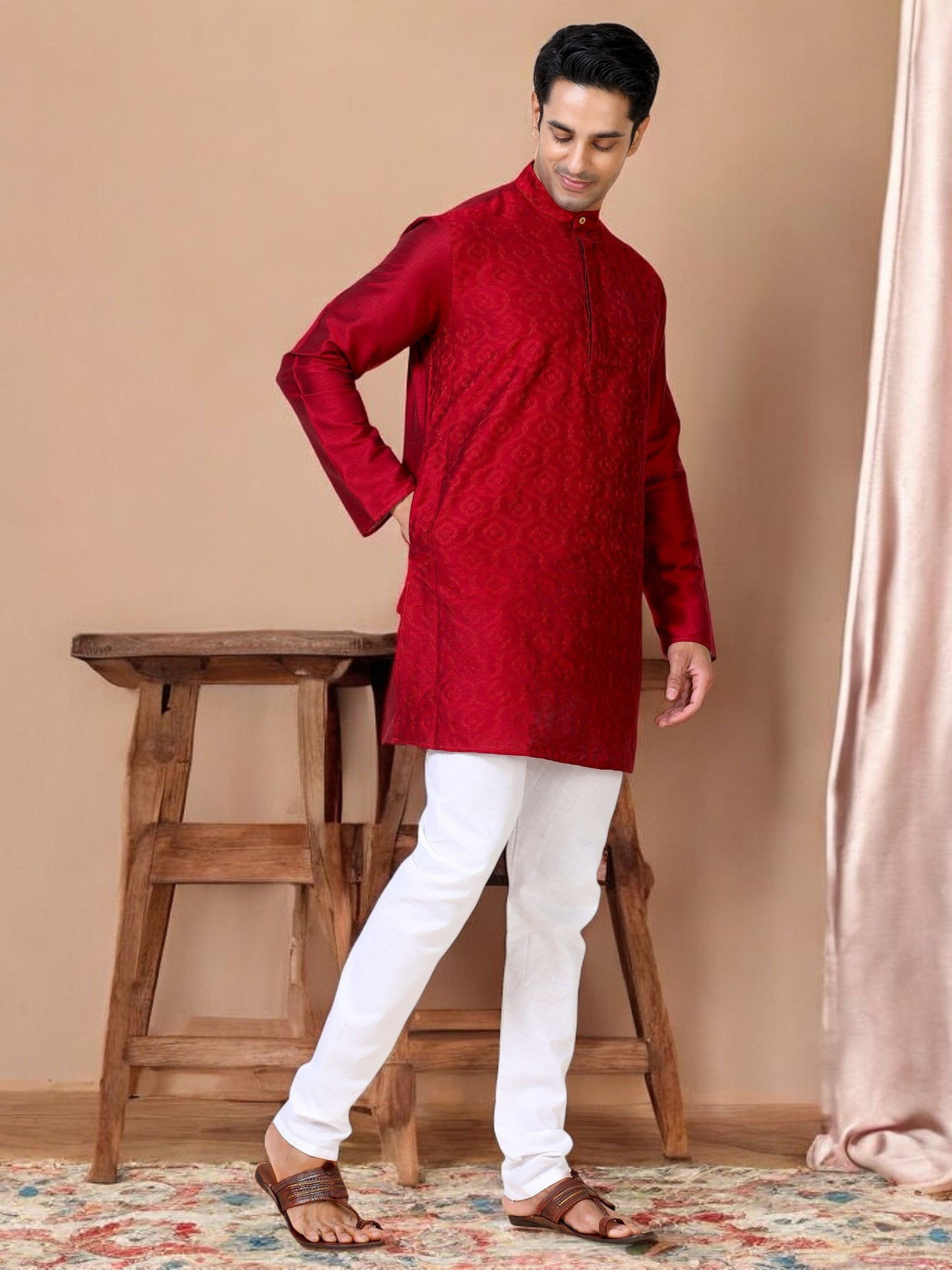 Tattva Men Embroidered Cotton Blend Straight Kurta