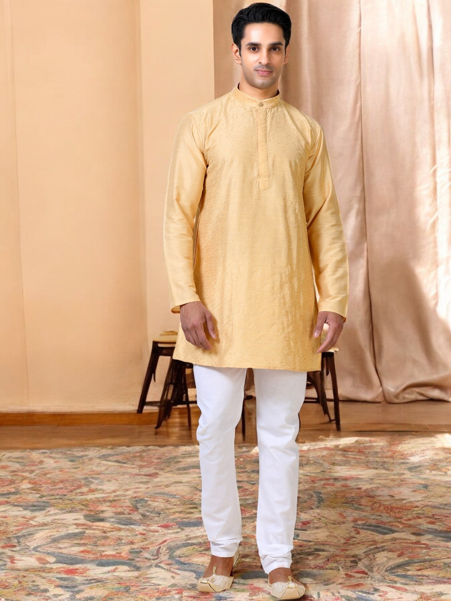 Tattva Men Embroidered Cotton Blend Straight Kurta