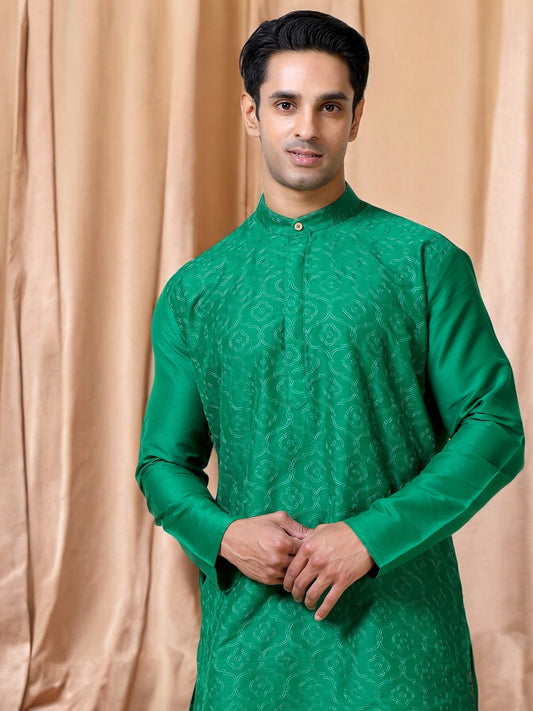 Tattva Men Embroidered Cotton Blend Straight Kurta