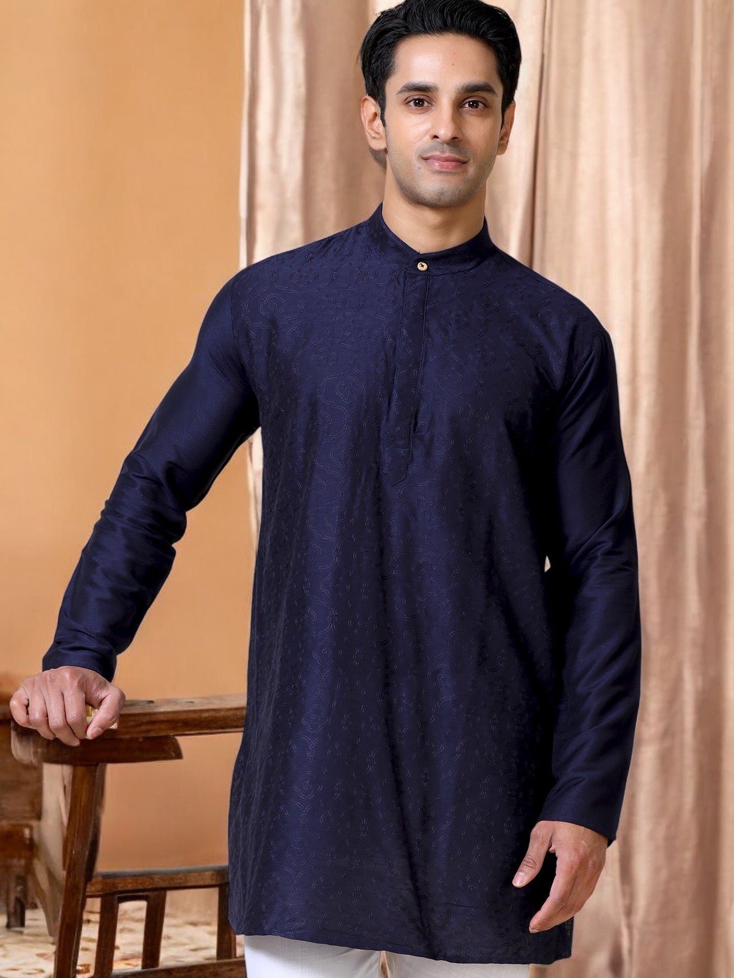 Tattva Men Embroidered Cotton Blend Straight Kurta