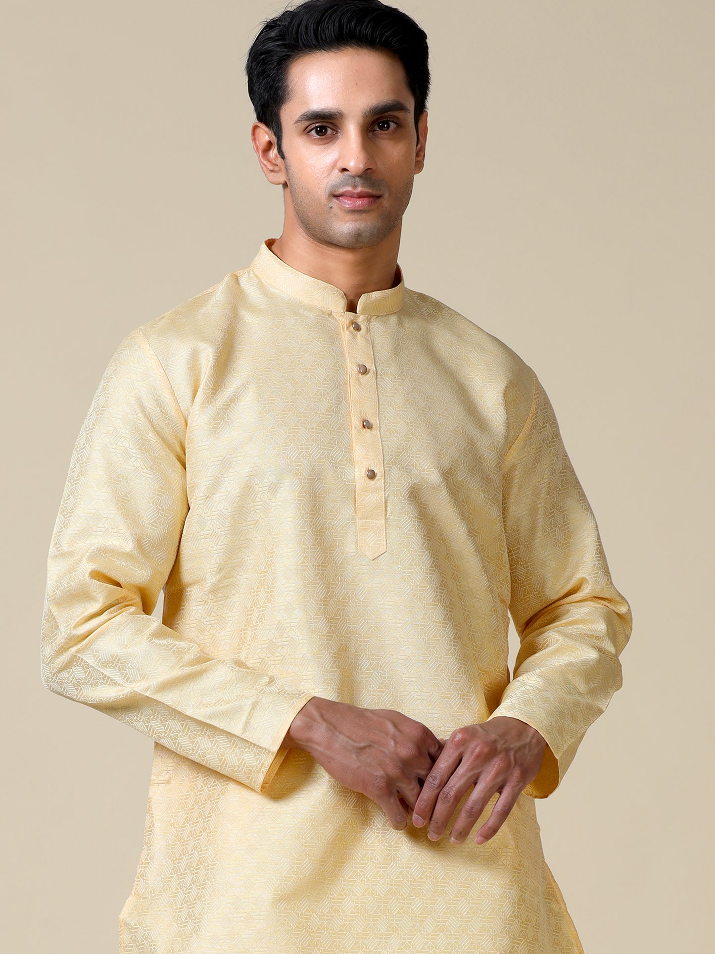 Tattva Men Solid Cotton Blend Straight Kurta