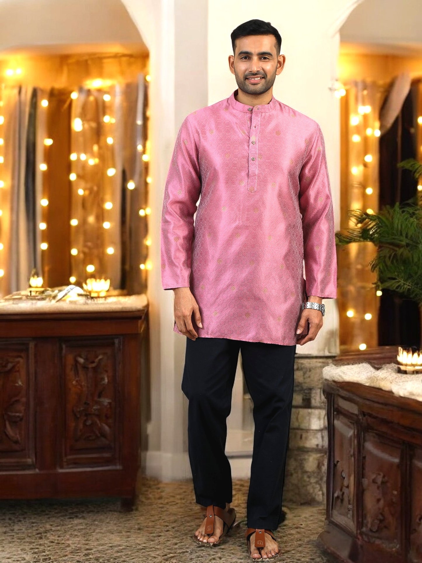 Tattva Men Pink Thread Work Kurta