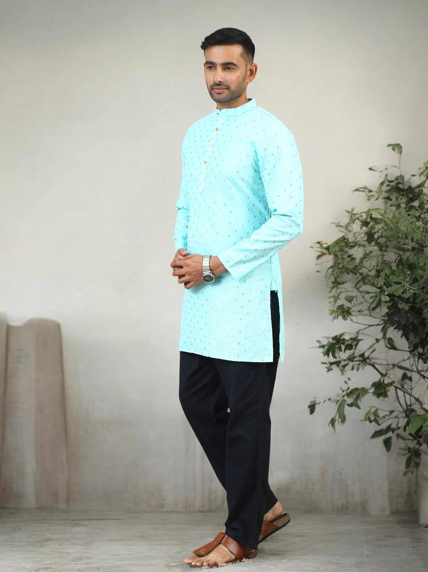 Tattva Men Ethnic Motif Straight Short Kurta