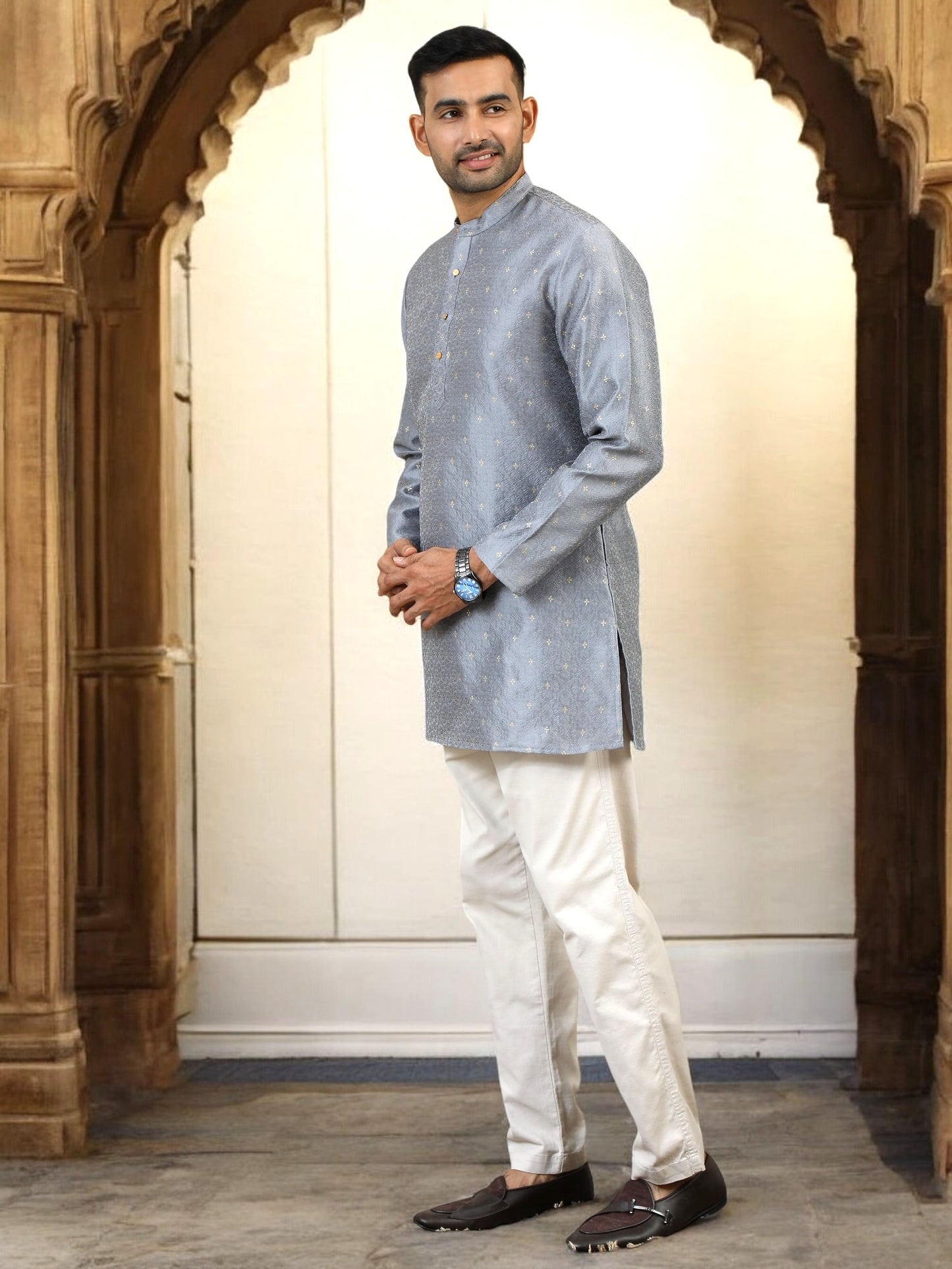 Tattva Men Silver Thread Work Kurta