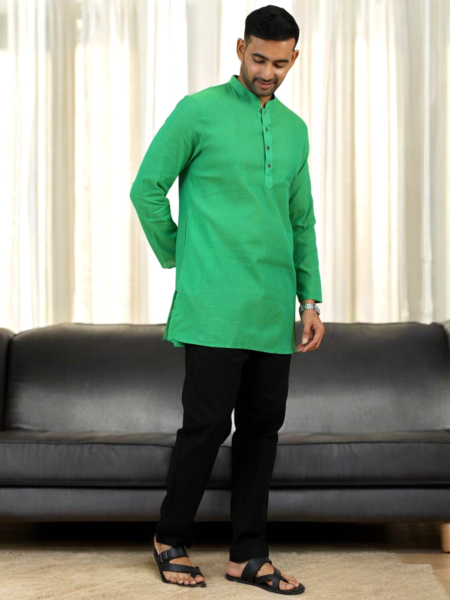 Tattva Men Green Geometric Print Cotton Blend Straight Kurta