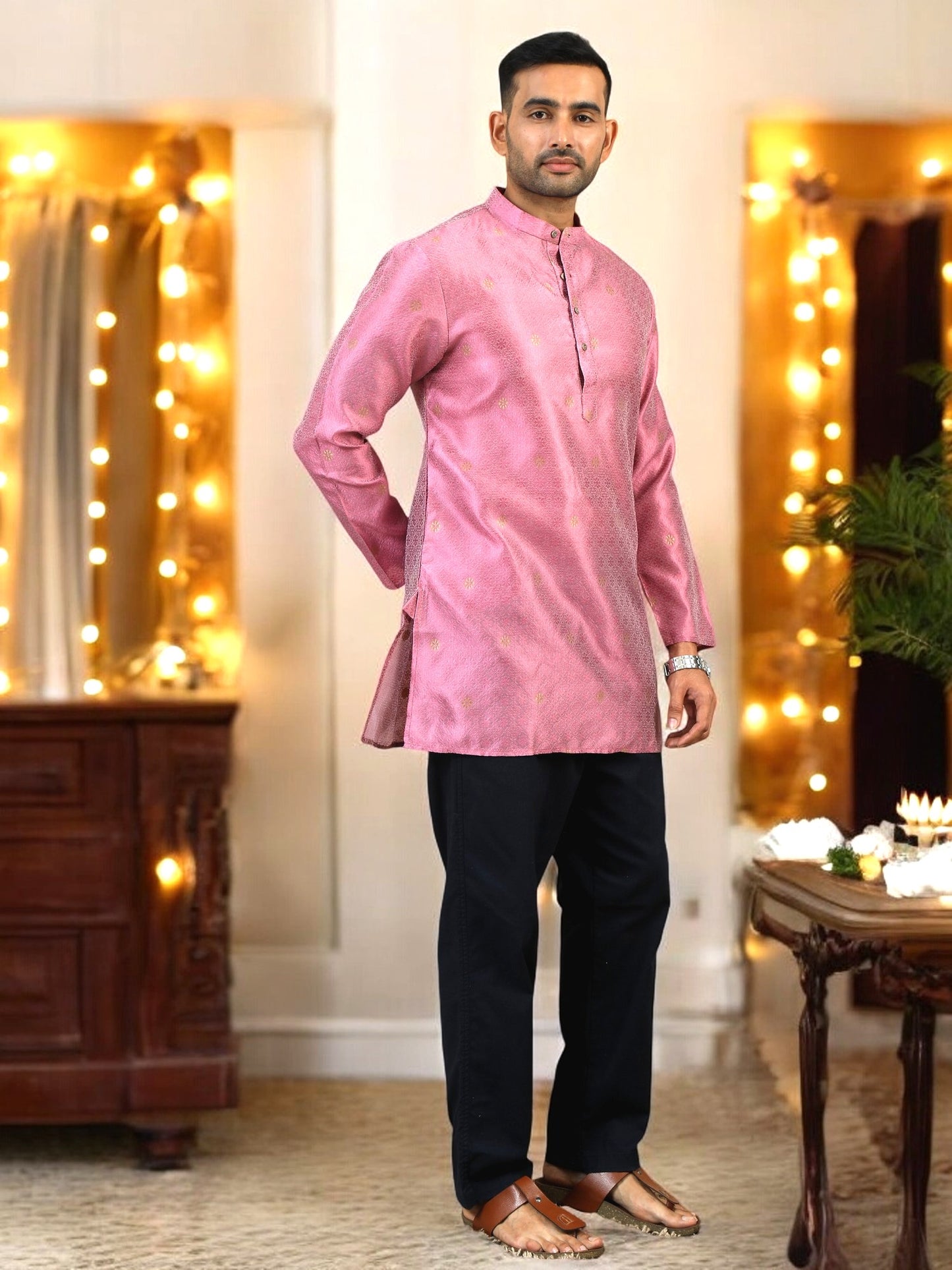 Tattva Men Pink Thread Work Kurta