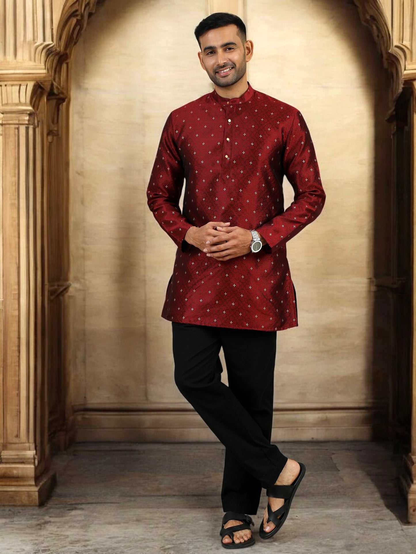 Tattva Men Maroon Thread Work Kurta