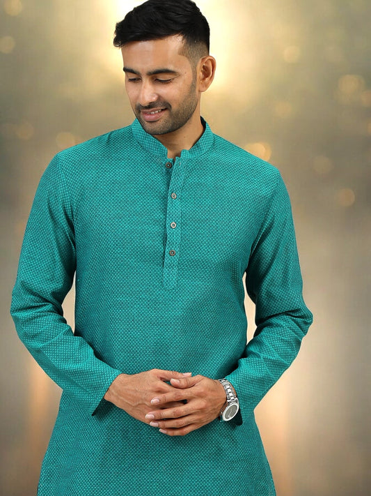 Tattva Men Thread Work Short Kurta