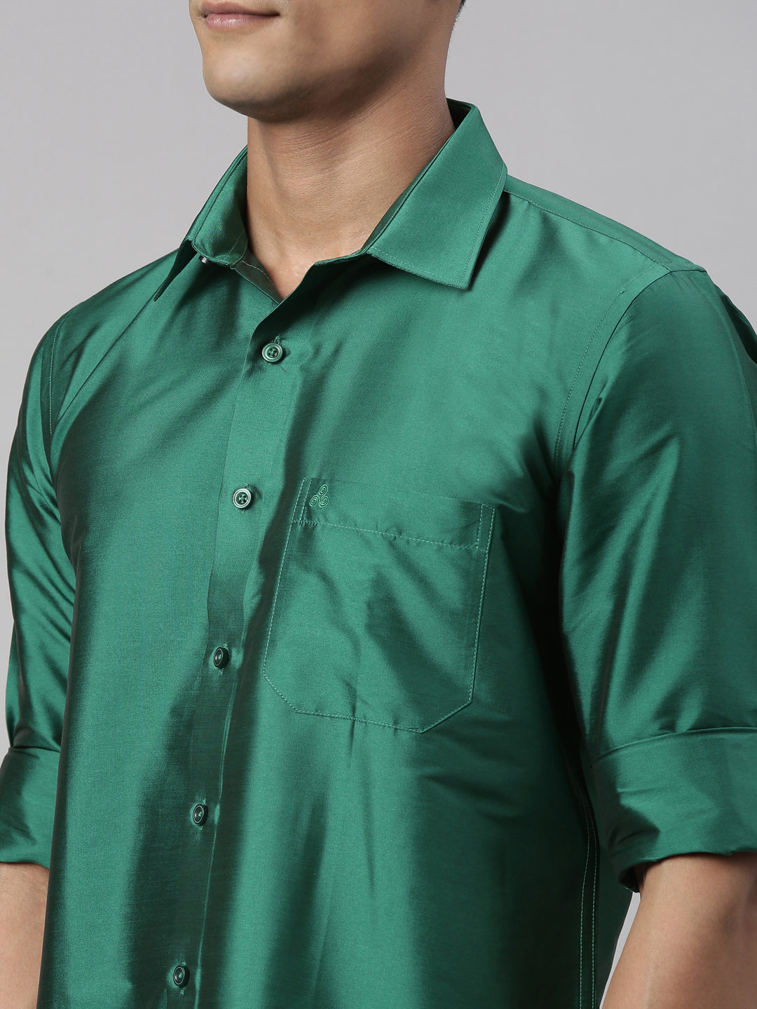 Tattva Mens Green Colour Solid Party Shirt